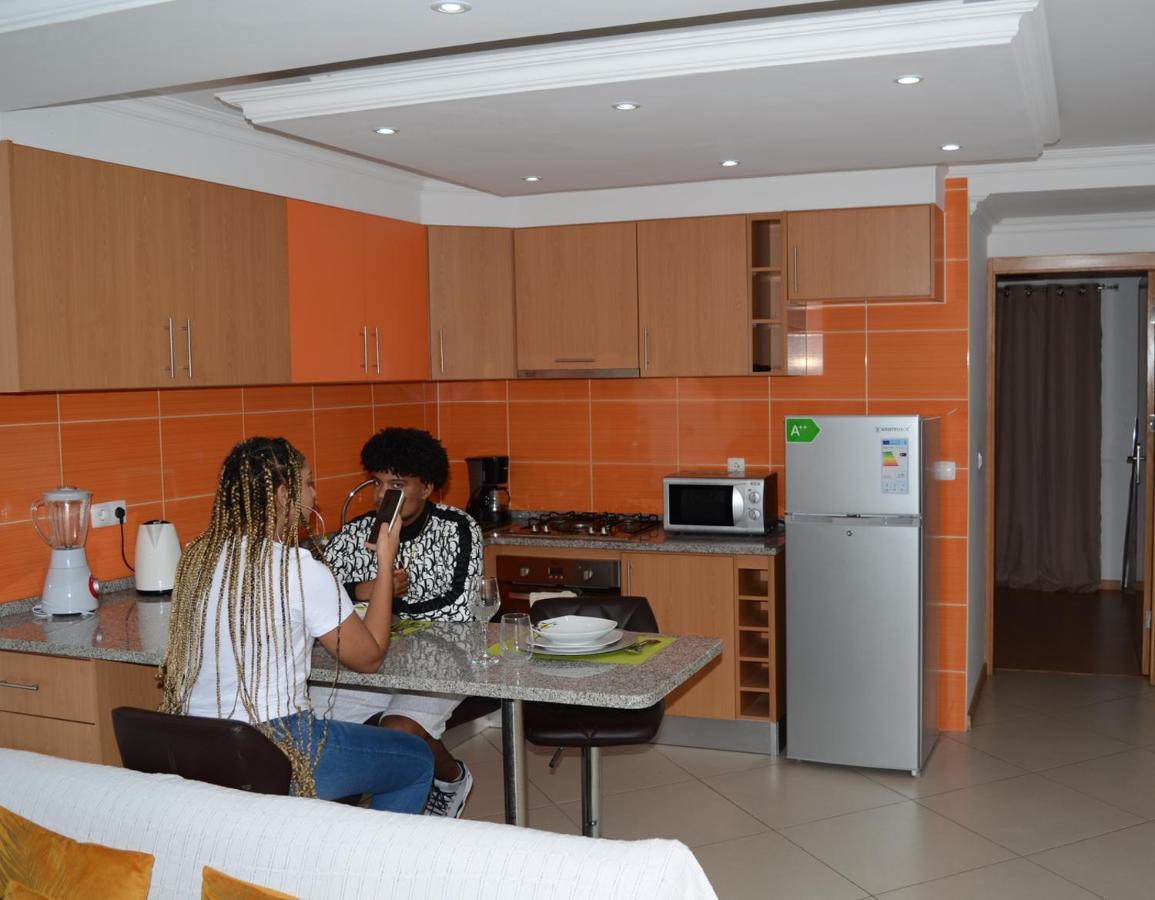 Delux Appartment Praia Eksteriør bilde