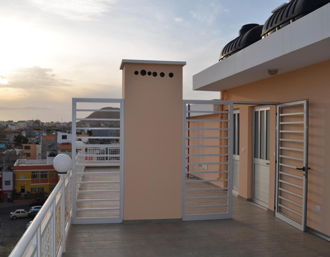 Delux Appartment Praia Eksteriør bilde